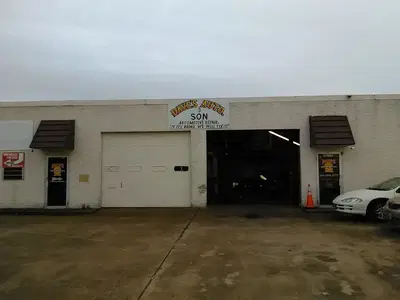 Dave's Auto & Son