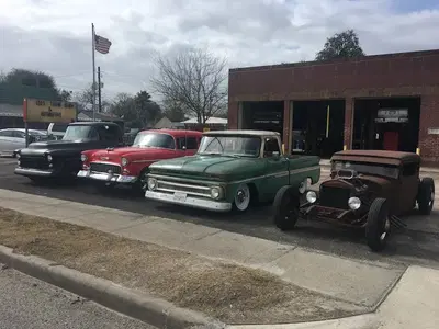 Lou's Transmission & Automotive