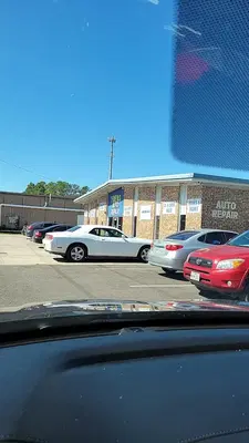 Fred's Automotive