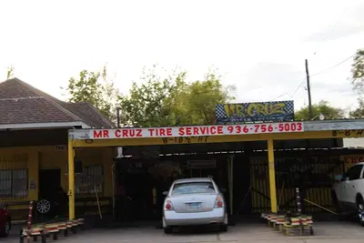 Mr Cruz Tire, LLC