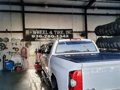 H - Wheel & Tire
