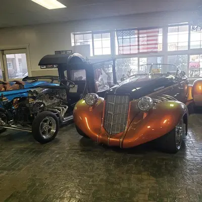 Custom Auto Ref & Sales