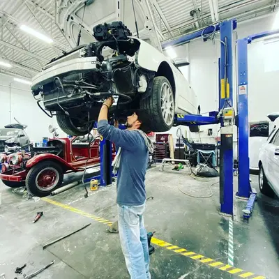 Unique Auto Body Midvale