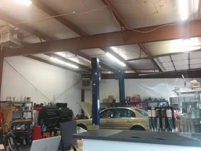 Kim's Auto Service (M-F 9 to 6 Sat Appnt)