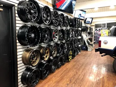 Fat Bob's Garage