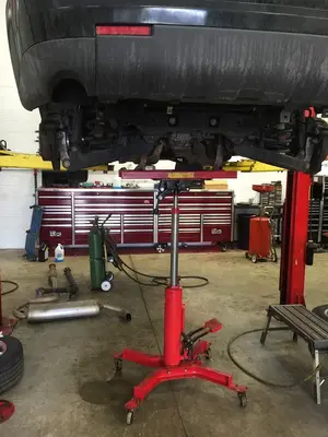 Joe's Auto Service