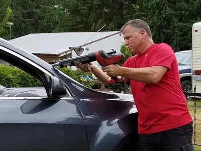 Repairs R Us Professional Mobile Auto Glass ~ Windshield Replacement & Repairs