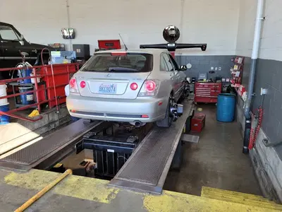 Les Schwab Tire Center