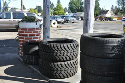 Roldan Tire Shop