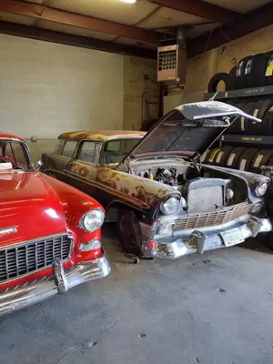 Ron's Automotive & Restoration