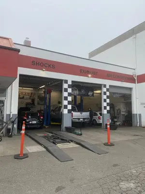 Courtesy Tire
