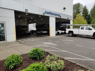 Chevrolet Service - Lee Johnson