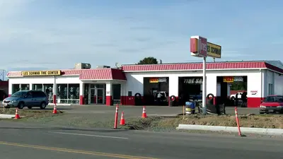 Les Schwab Tire Center