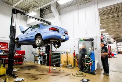 Boucher Auto Body Repair & Paint Center - West Allis