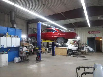 Arrowhead Auto Body Superior