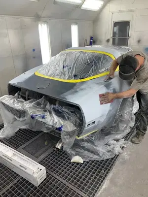 Gray's Auto Body Shop