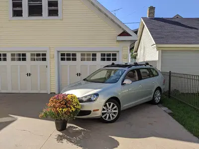 Friday's Auto Deals LLC
