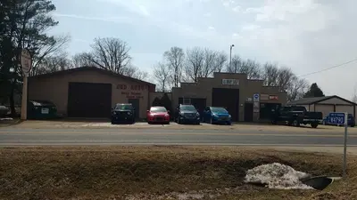 D & D Auto: Used Cars & Auto Body Repair W4791 HWY H Fredonia WI
