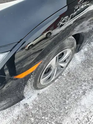 Mander Collision & Glass