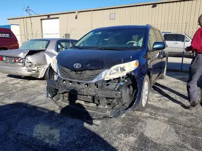 Peterson Auto Body Inc
