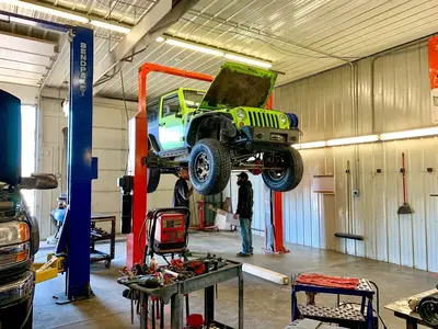 TNT Customs - Auto & Jeep Shop